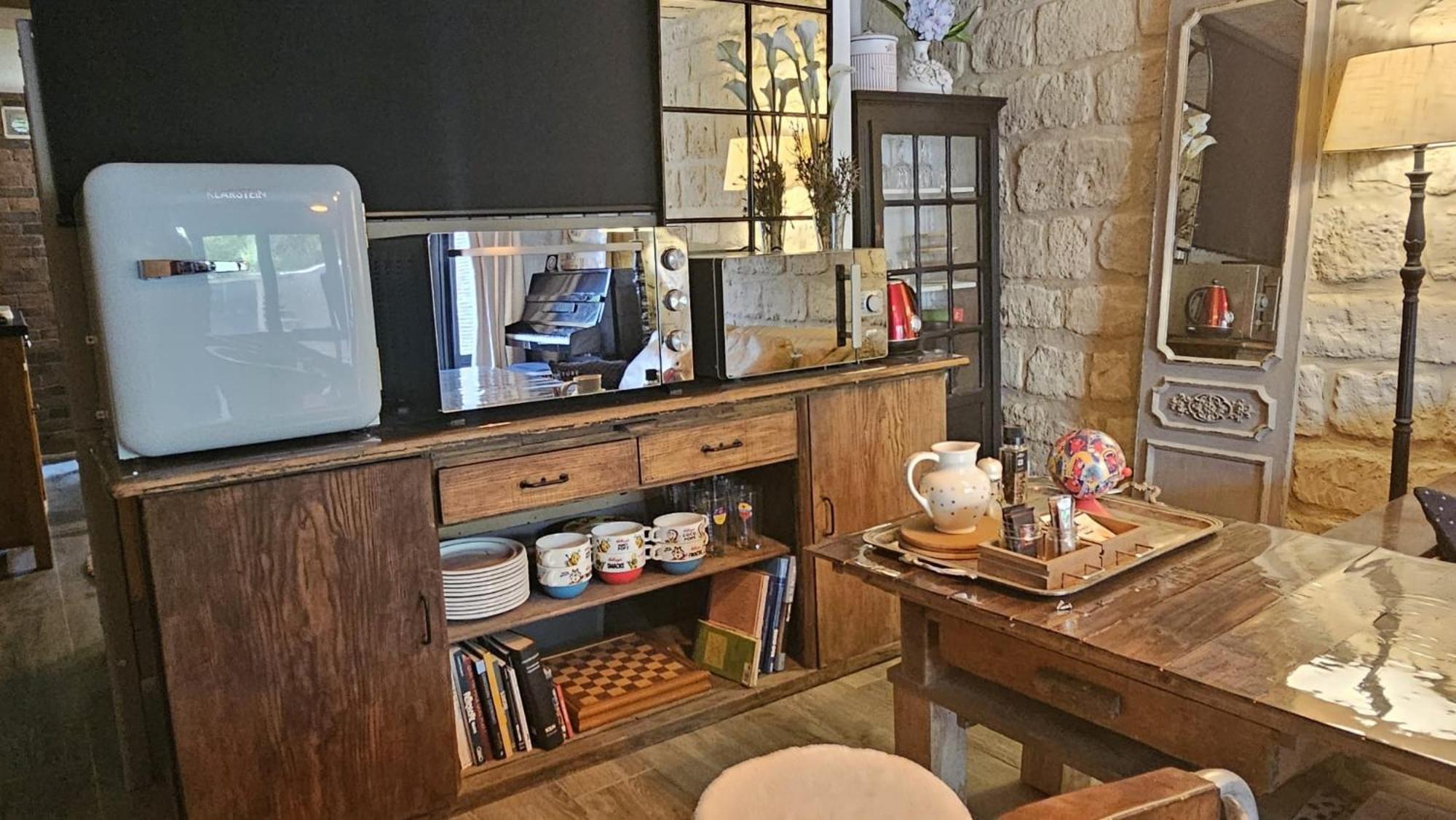 Apartment In Center And Next To The Train Station Houilles